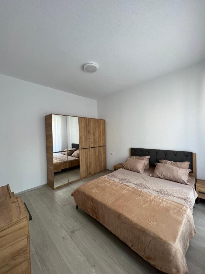 Apartment In Peja City Center Dış mekan fotoğraf